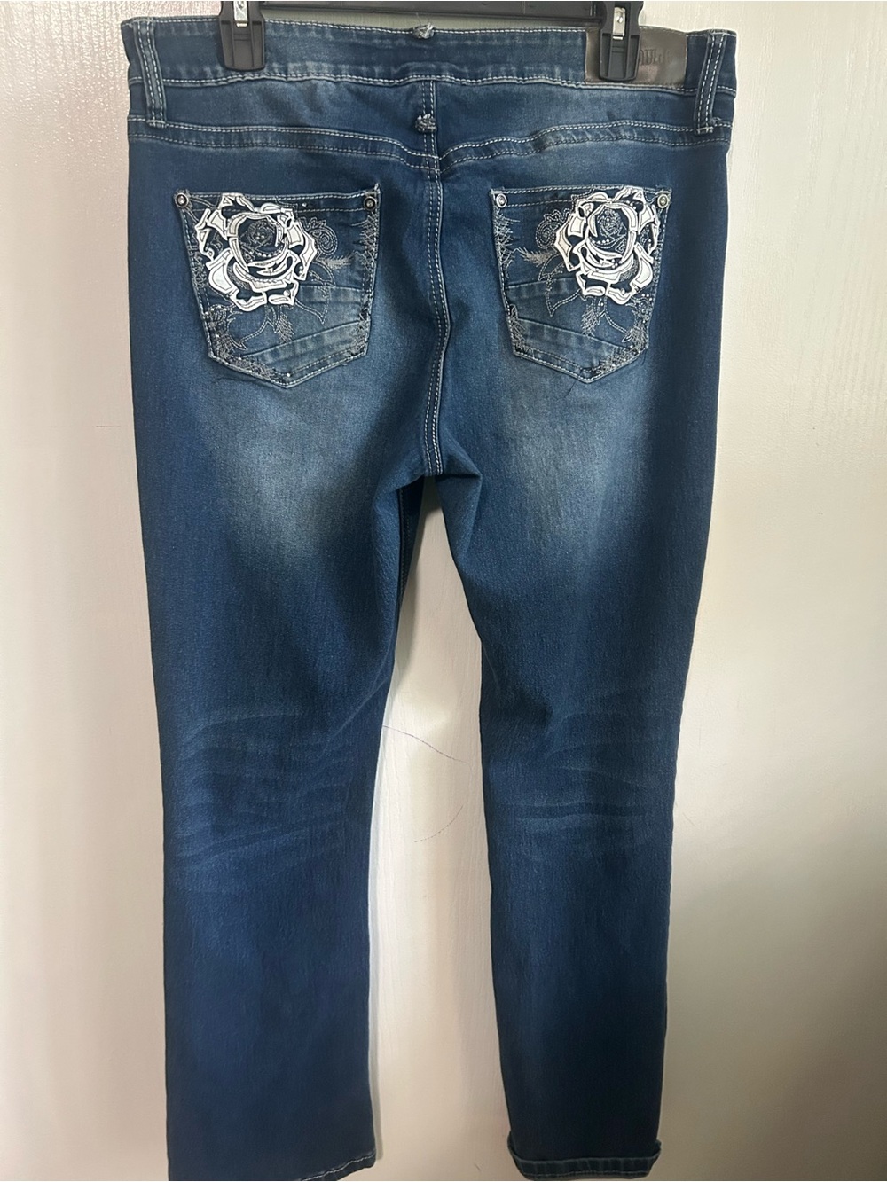 Hydraulic Dark Blue Skinny Jeans with White Floral Pocket Embroidery